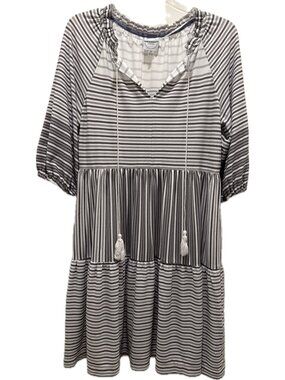 Violet Weekend gray ivory stripe dress NWT Womens M tassels 3/4 length sleeve V